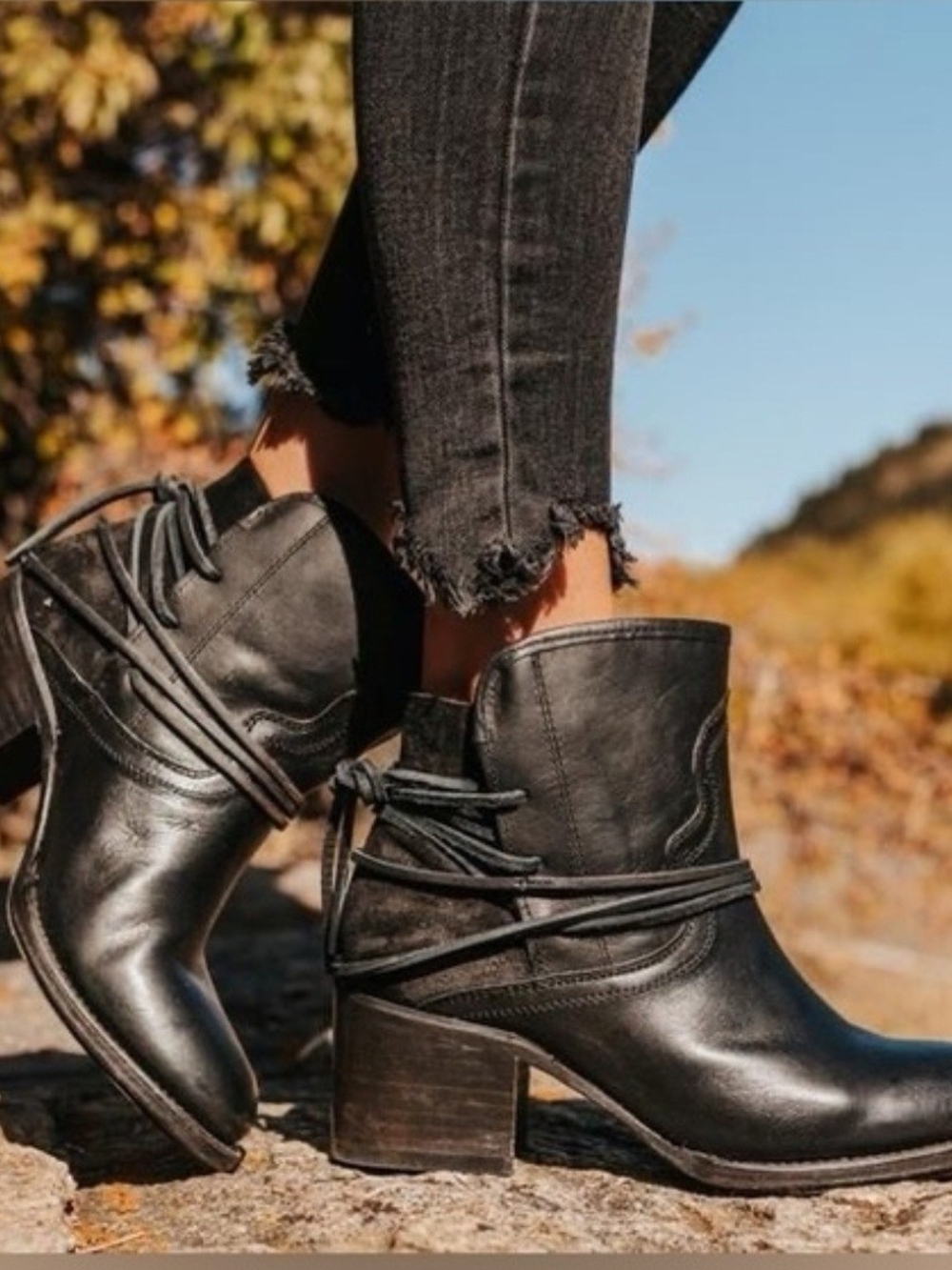 Freebird By Steve Black Leather Womens CaseyAnkle Boots with Wrap Detail Size 8